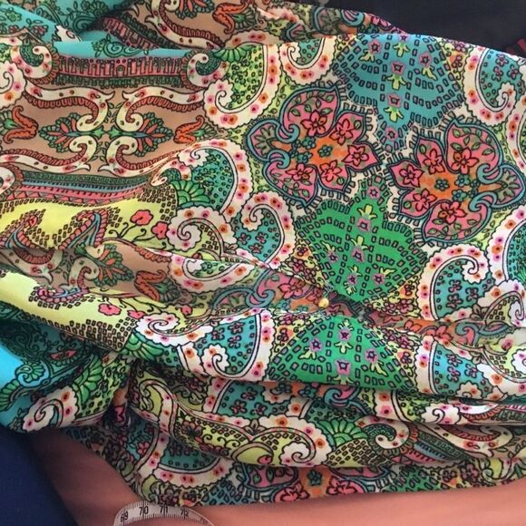 Charter Company Women’s Blouse in PL with 3/4 sleeve aqua, green, pink print - Picture 12 of 12